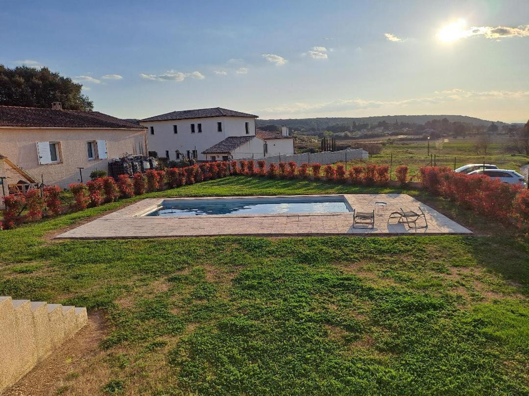 Villa Familiale Avec Piscine, Jardin A 10 Mn D'Uzes Flaux Extérieur photo
